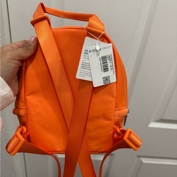Brand New lululemonn mini backpack - Picture 2 of 4